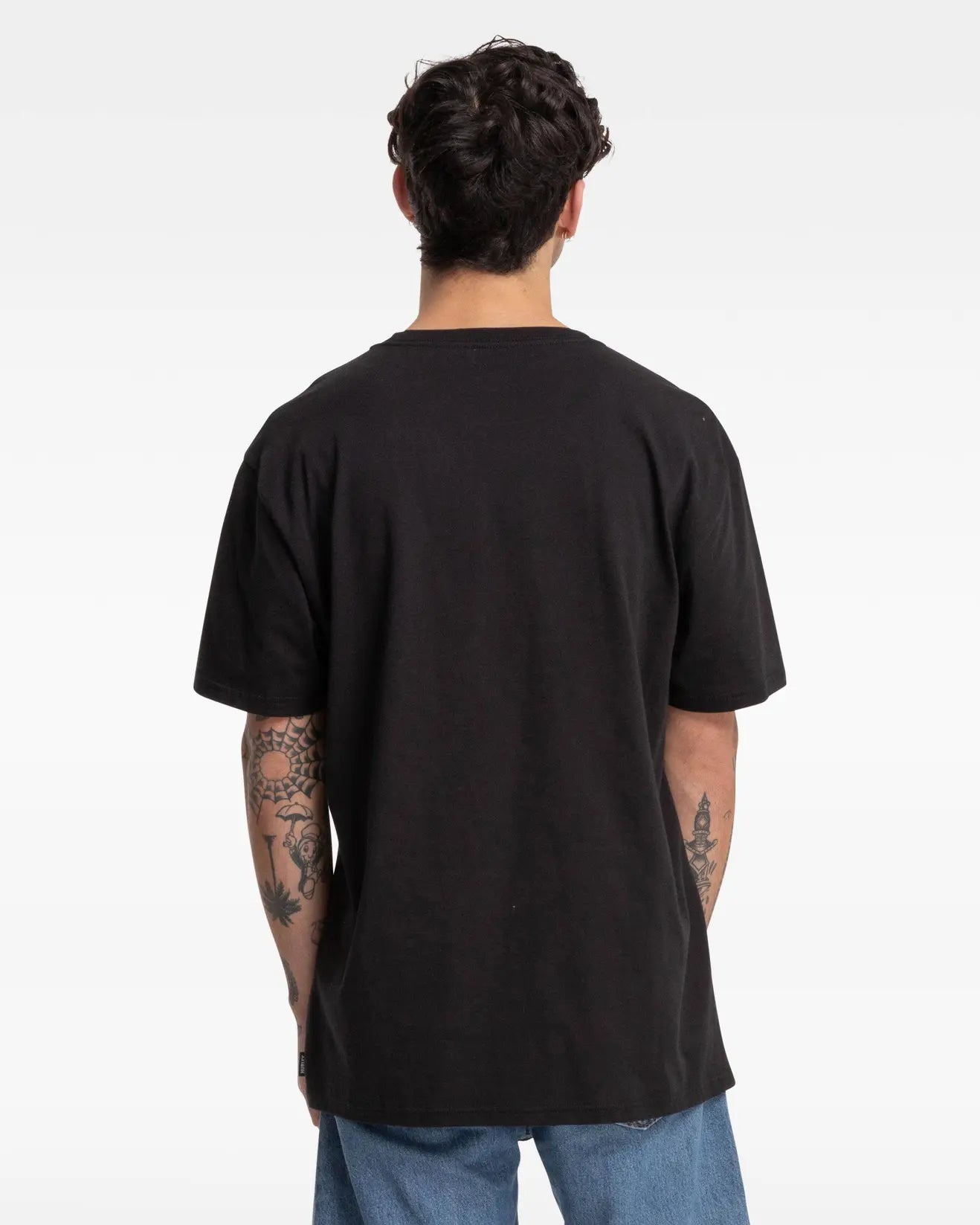 montage tee, black, hurley