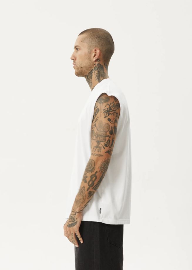 REPEAT - SLEEVELESS TEE