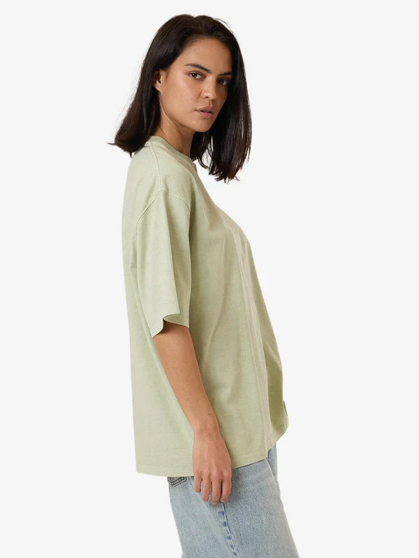 LINE UP OVERSIZED TEE