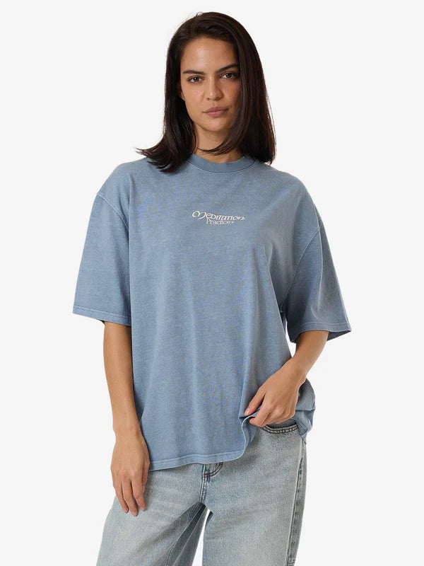 MEDITATION PRACTICE OVERSIZED TEE